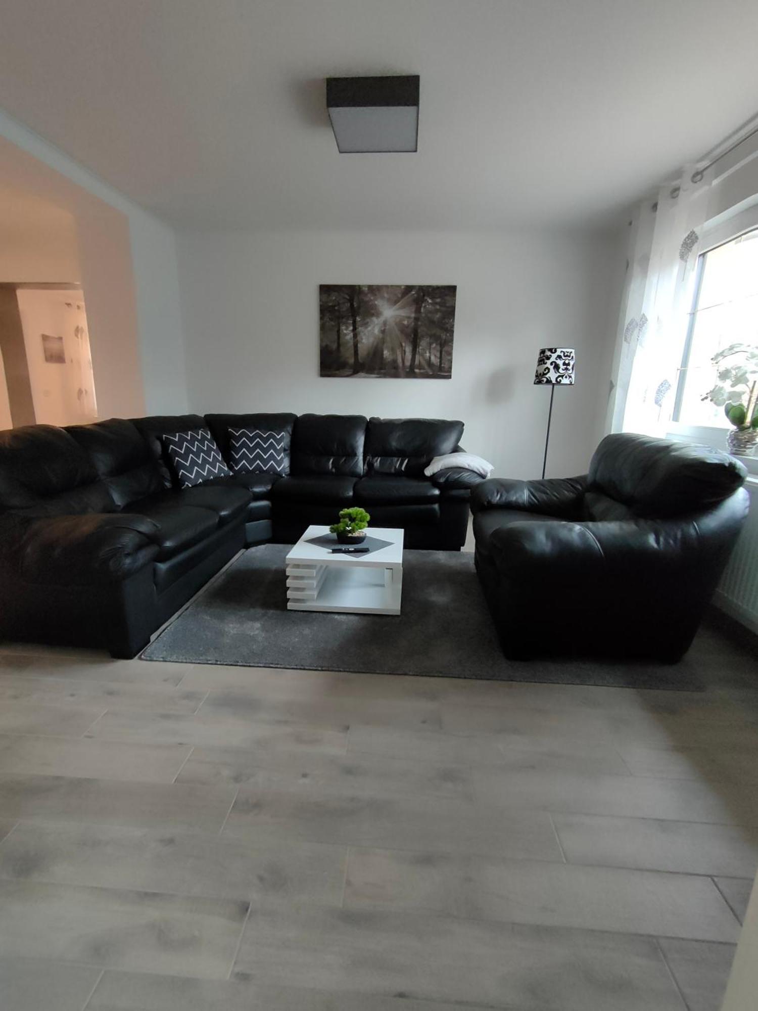 Villa Haus Am Waldrand Vetschau Esterno foto