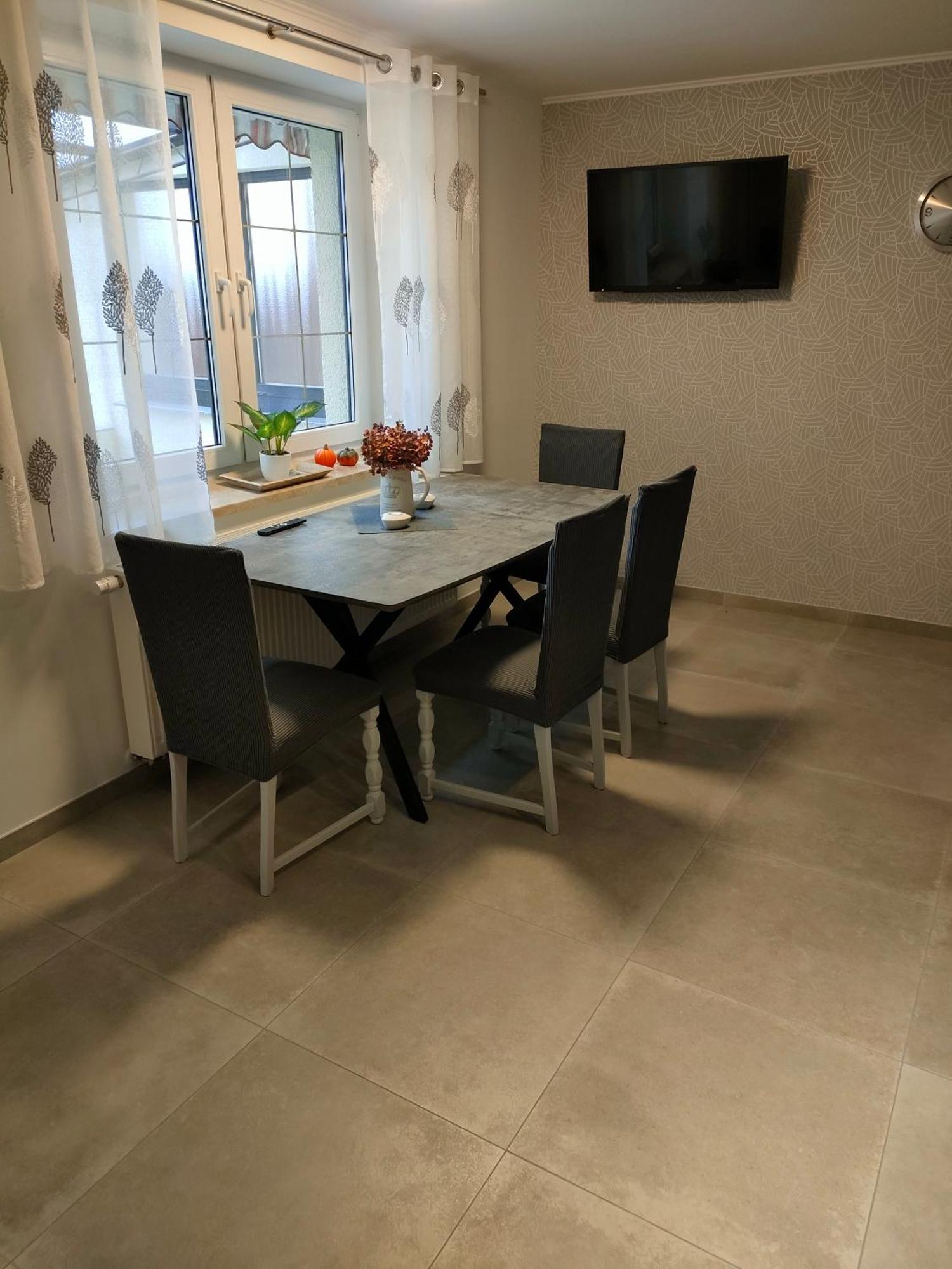 Villa Haus Am Waldrand Vetschau Esterno foto